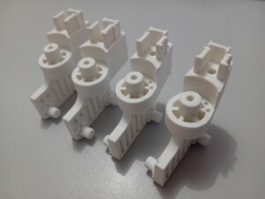 Pièce pour porte de douche